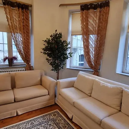 Spacious And Bright Three Bedroom By Happy Homes * Istanbul